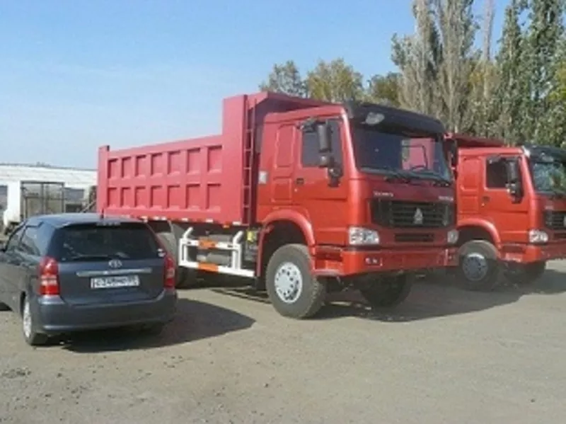Продаю Самосвалы Хово,  Howo в Омске  6х4 25 тонн - 2300000 руб в наличии.