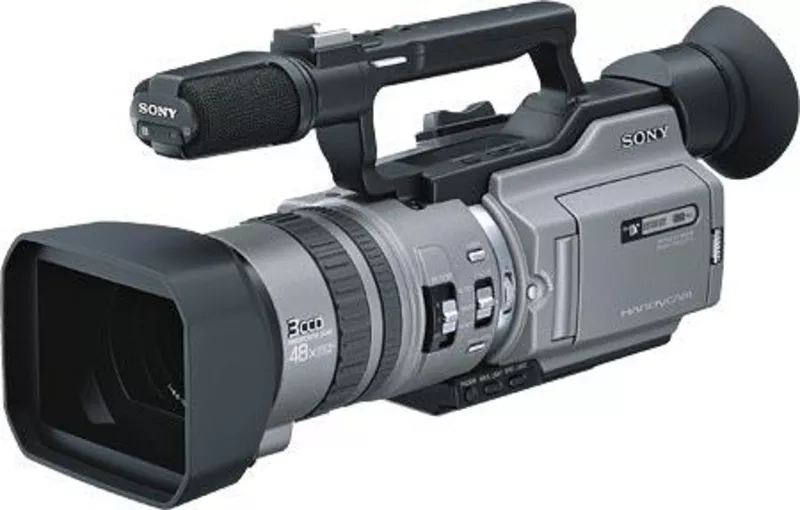 Продаю видеокамеру Sony DCR-VX2100E(0, 3)