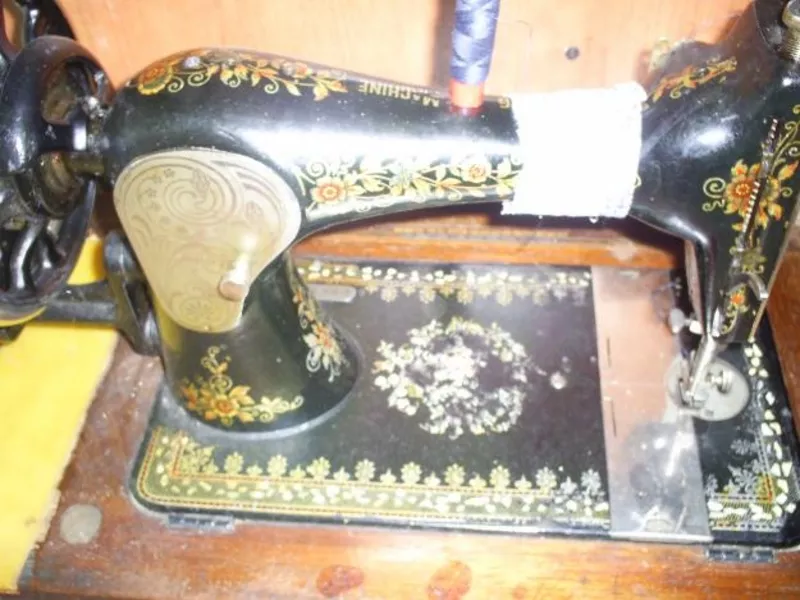 Продаю старинную швейную машинку Sving 1912год. 